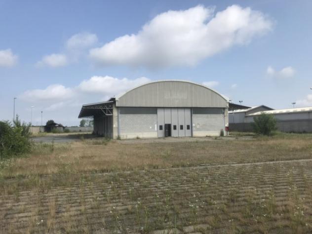 Immobile di 912 m² con 1 locale in vendita a Vercelli - Foto 3