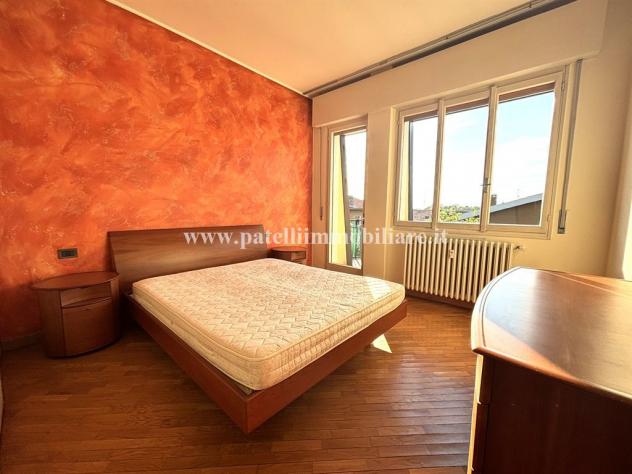 TRILOCALE CON AMPIO TERRAZZO, BOX E CANTINA – BERGAMO - Foto 4