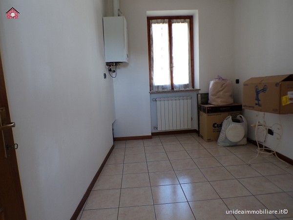 Casale Litta - casa semindipendente con 2 appartamenti - Foto 6