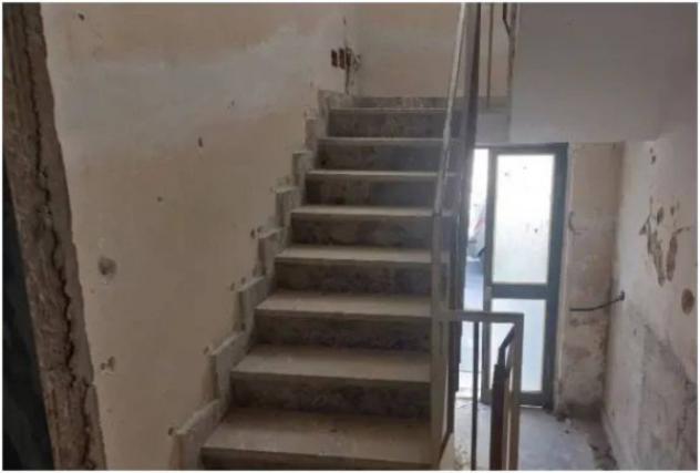 Immobile in asta di 177 m² con più di 5 locali e box auto in vendita a Ragusa - Foto 4