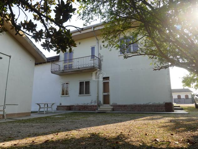 San Benedetto Po vendesi casa indipendente 8 vani 250 Mq - Foto 5