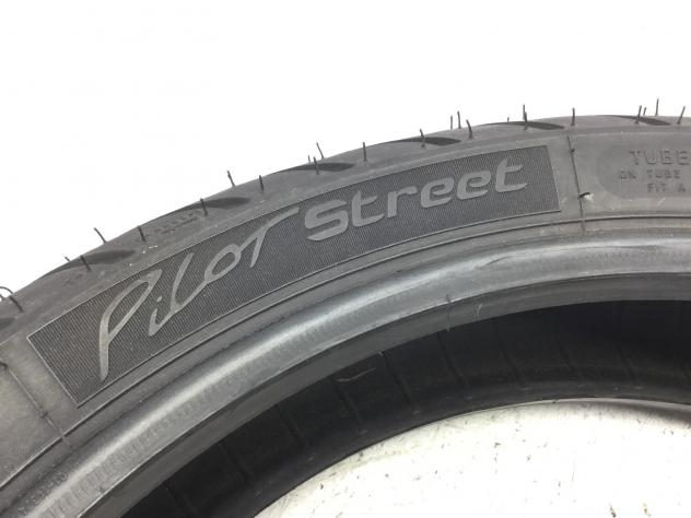 PNEUMATICO MICHELIN PILOT STREET 130/70 17 62S DOT 5221 - Foto 4