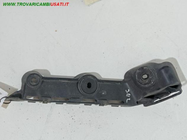 GUIDA LAT. PARAURTI POST. SX 999-U1562036 Carrozzeria  Lamierati esterni  Paraurti  Staffa sostegn SKODA - FABIA - 2015