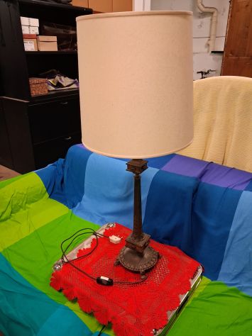 Lampada da tavolo