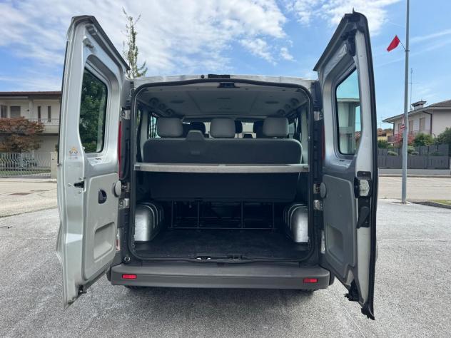 Opel Vivaro 27 2.0 CDTI 120CV PC-TN Combi 9 posti - Foto 9