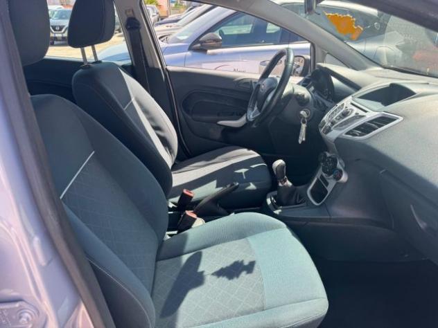 FORD Fiesta 1.4 TDCi 68CV 5 porte Titanium rif. 23973504 - Foto 10