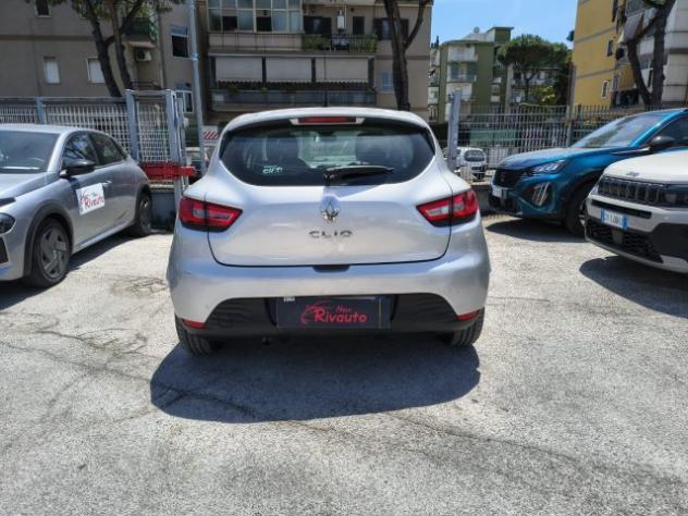 RENAULT Clio 1.2 75CV 5 porte Costume National rif. 23838386 - Foto 5