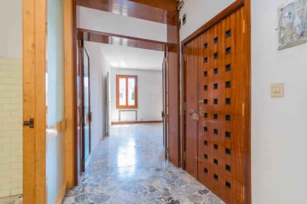 Appartamento di 129 m² con più di 5 locali in vendita a Venezia - Foto 8