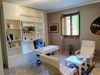 Arezzo - Affitto stanza uso ufficio o studio professionale