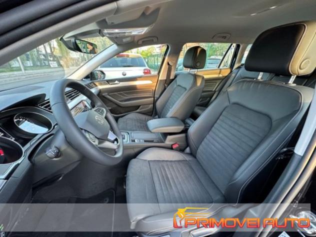 VOLKSWAGEN Passat Variant 1.5 TSI ACT DSG Elegance rif. 20831891 - Foto 4
