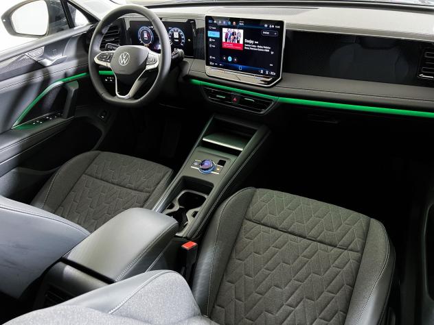 Volkswagen Tiguan Tiguan 1.5 etsi Edition Plus 130cv dsg - Foto 7