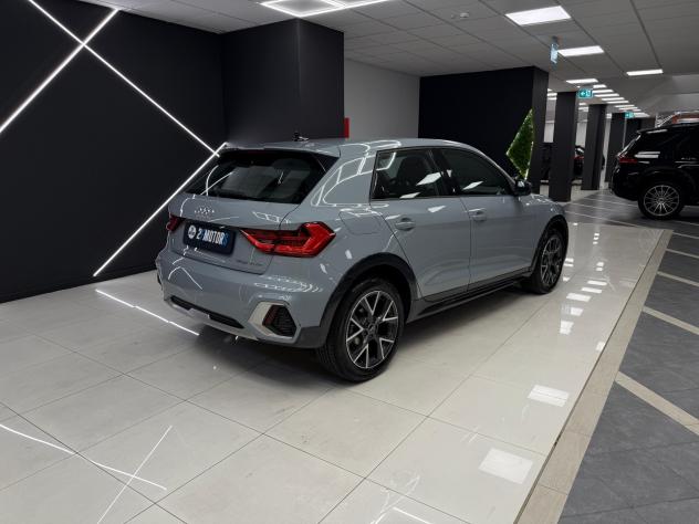 Audi A1 citycarver 30 TFSI Identity Contrast - Foto 4