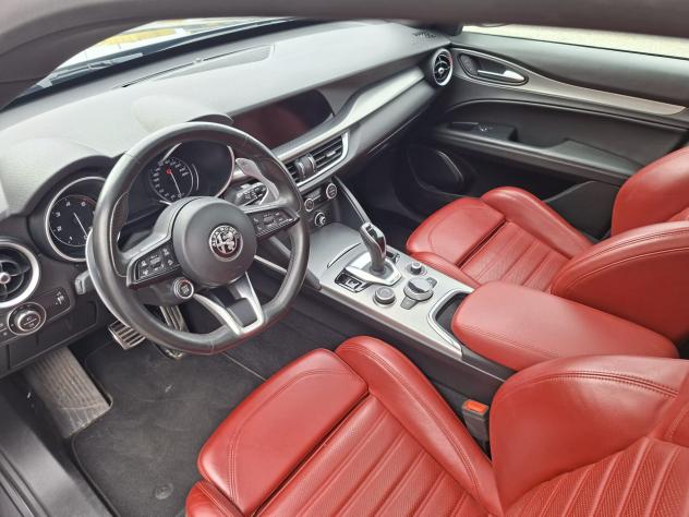Alfa Romeo Stelvio 2.2 Turbodiesel 210 CV AT8 Q4 Veloce - Foto 7