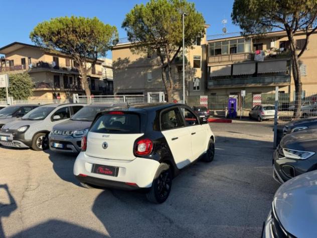 SMART ForFour 70 1.0 twinamic Passion Automatica rif. 24063075 - Foto 5
