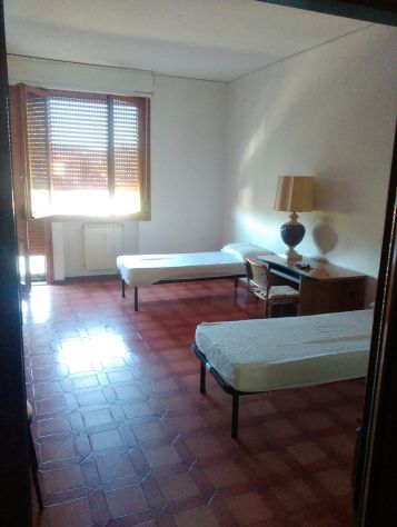 Grande camera di 18 mq con terrazzo privato - Foto 7
