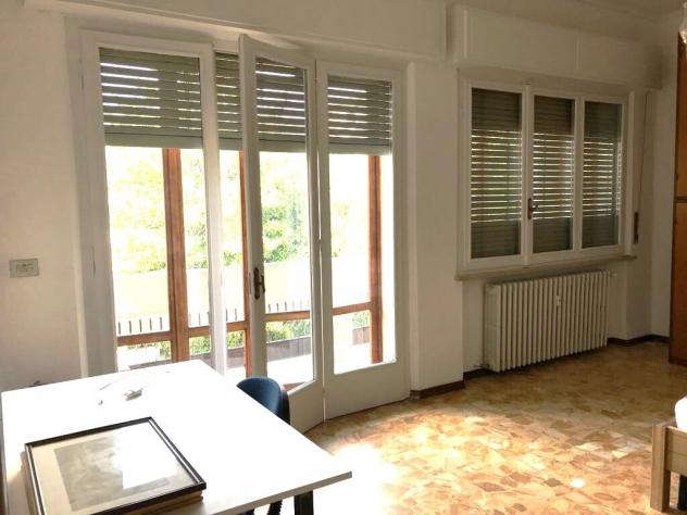 appartamento in vendita a Parma in zona Crocetta