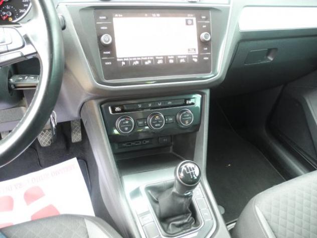 VOLKSWAGEN Tiguan 2.0 TDI SCR 4MOTION BlueMotion Tec. - UniPropriet. rif. 23932235 - Foto 8