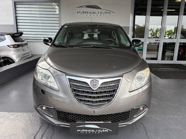 Lancia Ypsilon 0.9 TwinAir 85 CV 5 porte S&S DFN Platinum