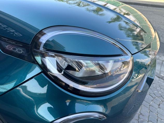 Fiat 600 Hybrid 110 CV DCT MHEV La Prima - Foto 8