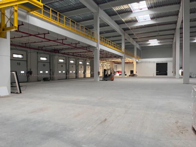 Immobile di 11000 m² con più di 5 locali in affitto a Romano di Lombardia - Foto 19