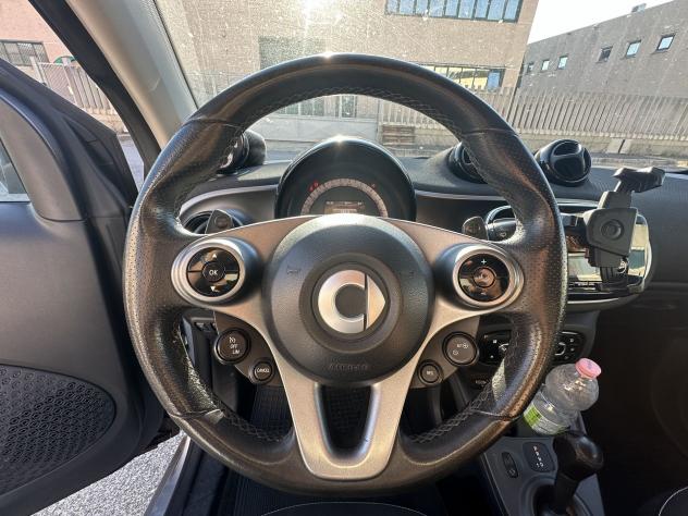 smart fortwo 1.0 52kW passion twinamic 71cv - Foto 9