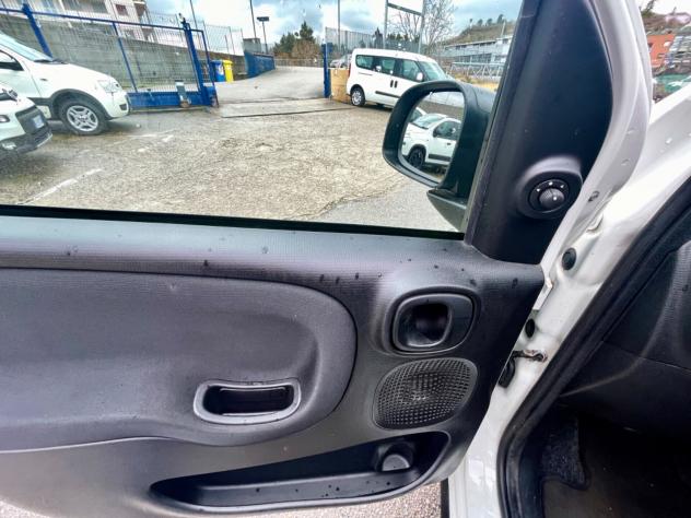 Fiat Panda 0.9 TwinAir 4x4 IMM.11-2020 - Foto 9