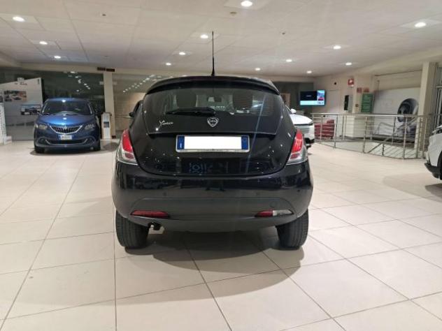 Lancia Ypsilon Ypsilon 0.9 t.air 70cv ELEFANTINO BLU UNIPROPR - Foto 6