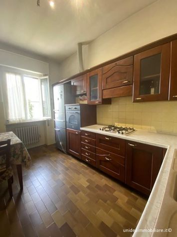 Cittiglio - casa indipendente di ampia metratura - Foto 3