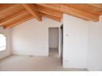 CASA AFFIANCATA di 7 vani e di 175 mq (PEDEROBBA) rif. DB030AB