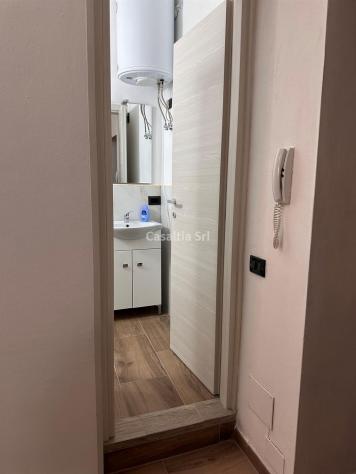 MONOLOCALE ARREDATO CON ARIA CONDIZIONATA — CORSO LODI - Foto 5