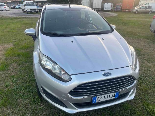 Ford Fiesta 1.5 TDCi 75CV 5 porte - Foto 3