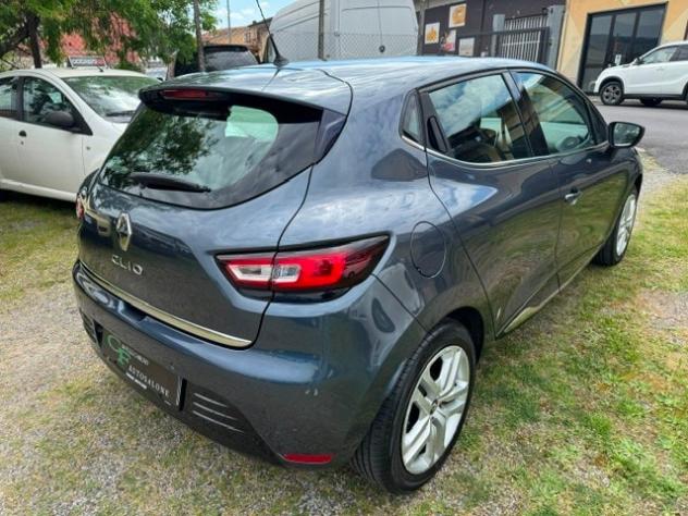 RENAULT Clio 4ª serie Clio TCe 12V 90 CV 5 porte Moschino Zen - Foto 2