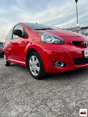 TOYOTA - Aygo - 12V VVT-i 5 porte Sol GPL