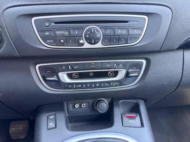 RENAULT Scenic X-Mod 1.5 dCi 110CV Luxe rif. 23989426 - Foto 10