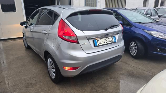 Ford Fiesta 1.4 TDI ottimo per nuovi patentati - Foto 5