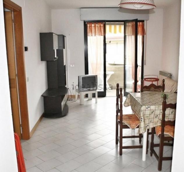 Appartamento in vendita a Ronchi - Massa 70 mq Rif: 1391666