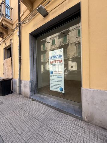 Locale commerciale in affitto a Messina