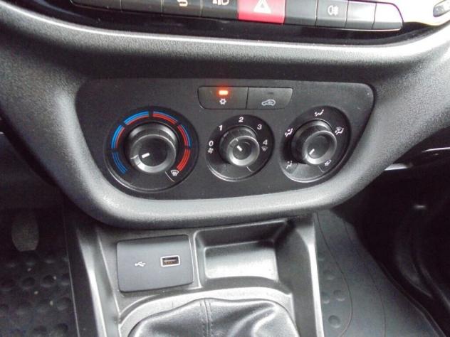 Fiat Doblo Dobl1.4 Cargo Lamierato GPL - Foto 7