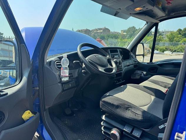 IVECO DAILY IVECO 29L15C 2.3 HTP 145CV - Foto 5
