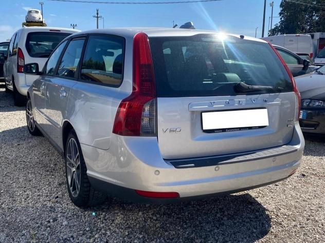Volvo V50 1.6 D DRIVe cat R-Design - Foto 4
