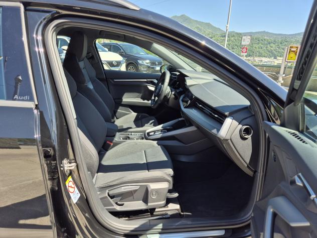 Audi A3 IV 2024 allstreet allstreet 1.5 tfsi mhev Identity Contrast 150cv - Foto 9