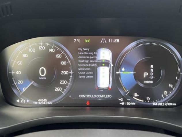 VOLVO XC60 T6 Recharge Plug-in Hybrid AWD Inscription Expres rif. 20134723 - Foto 3