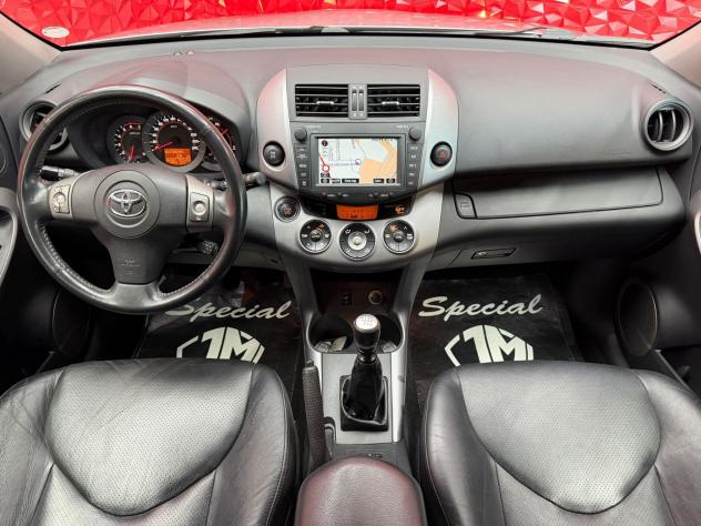 Toyota RAV 4 RAV4 2.2 D-4D 177 CV Luxury - Foto 10