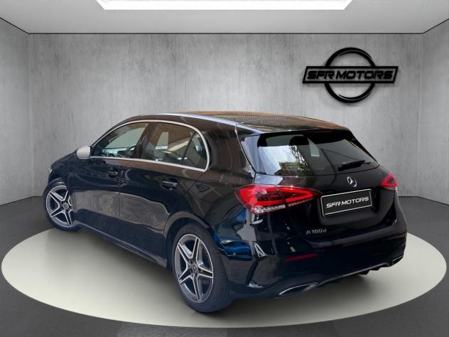 Mercedes-Benz Classe A a180d Premium AMG 116cv - PROMO - Foto 6