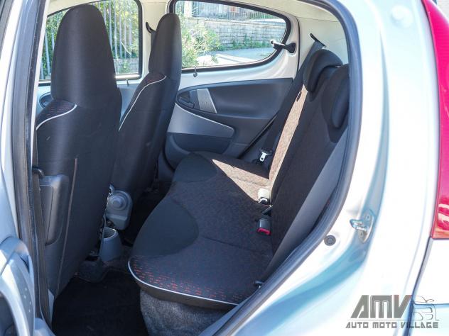 Peugeot 107 1.0 68CV 5p. Sweet Years 2Tronic - Foto 10