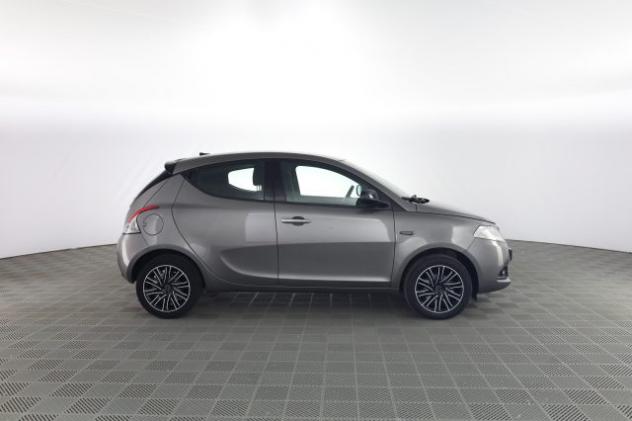 LANCIA Ypsilon Ypsilon 1.0 FireFly 5 porte S&S Hybrid Silver rif. 23656776 - Foto 3
