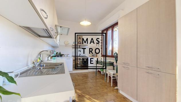 CASA INDIPENDENTE di 9 vani e di 210 mq (ALTOPASCIO) rif. 3486 - Foto 14