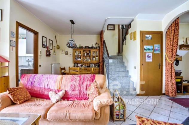 Villa di 150 m² con 4 locali e box auto in vendita a Besozzo - Foto 13