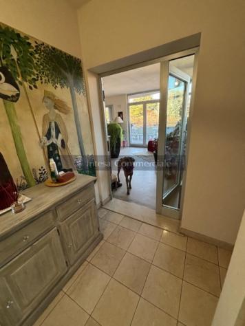 Eccezionale attico in citta' limitrofe al centro con meravigliosa vista ronchi - Foto 8