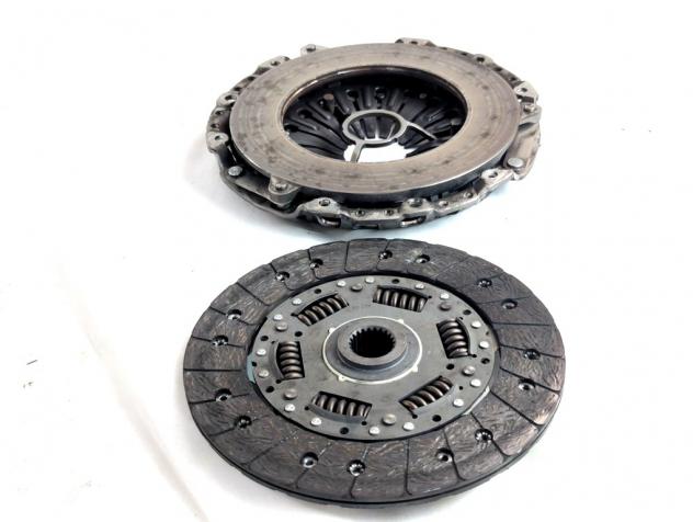 21207552656 KIT FRIZIONE CON SPINGIDISCO BMW SERIE 3 320XD E92 2.0 D 4X4 130KW 6M 2P (2009) RICAMBIO USATO - Foto 3